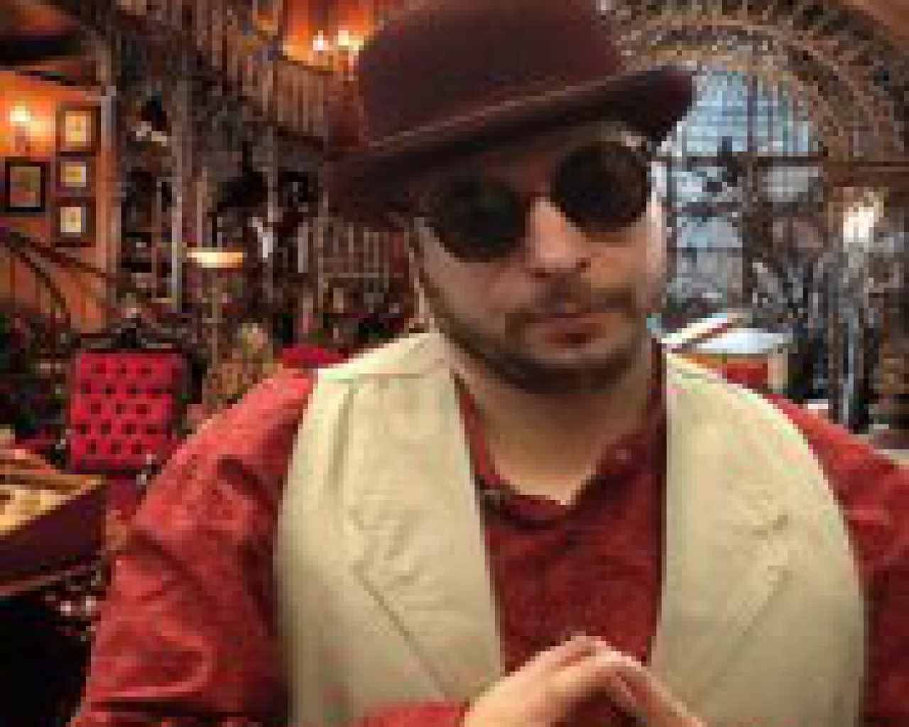 Maestro, co-webmaster du Galion des Etoiles et naturaliste de bord † 2017 Maestro, co-webmaster du Galion des Etoiles et naturaliste de bord † 2017