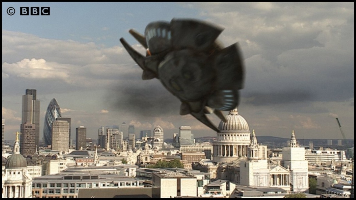 Doctor Who 160 (1&2) | L'Humanité en Péril, Troisième Guerre Mondiale | Aliens of London, World War Three | 2005