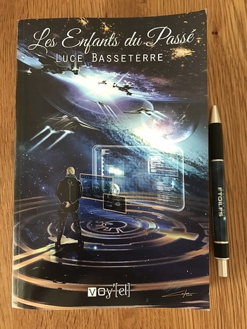 Les enfants du passé © 2016 Editions Voy'El | Photo © Koyolite Tseila, édition privée Les enfants du passé © 2016 Editions Voy'El | Photo © Koyolite Tseila, édition privée