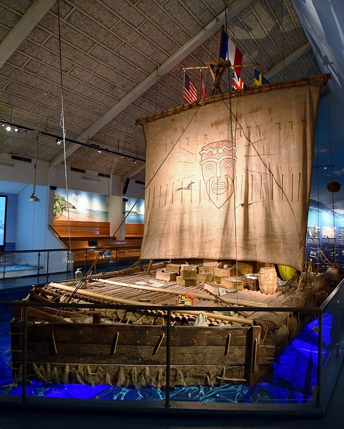 Le radeau Kon-Tiki au musée du Kon-Tiki à Oslo