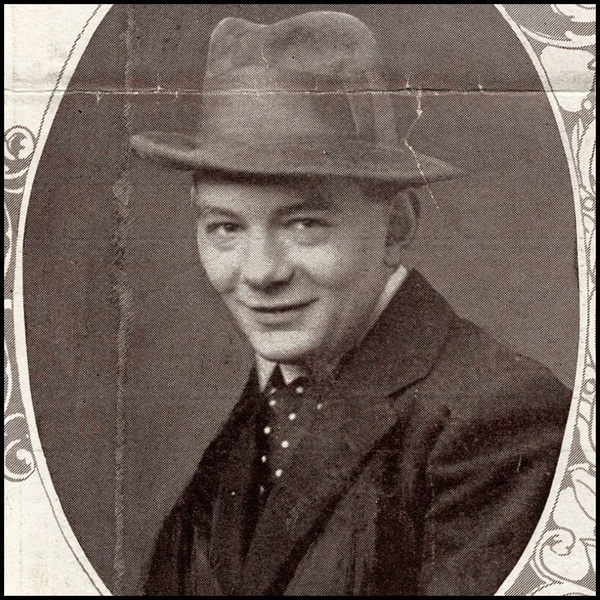Georges Krins | Par Anynymous — The Illustrated London News, 27 April 1912, 636, Domaine public, https://commons.wikimedia.org/w/index.php?curid=80366418 Georges Krins | Par Anynymous — The Illustrated London News, 27 April 1912, 636, Domaine public, https://commons.wikimedia.org/w/index.php?curid=80366418