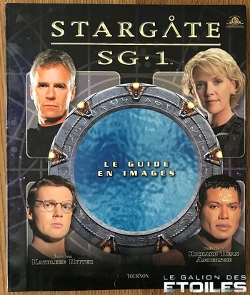 Stargate SG1 : Le Guide en Images | Photo @ Koyolite Tseila, édition privée Stargate SG1 : Le Guide en Images | Photo @ Koyolite Tseila, édition privée