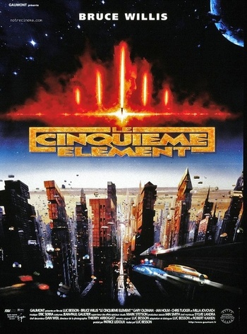 🎬 Le cinquième élément (Luc Besson) 🎬 Le cinquième élément (Luc Besson)