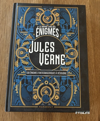 Le grand livre des énigmes - Jules Verne © 2024 Editions Marabout | Photo © Koyolite Tseila, édition privée