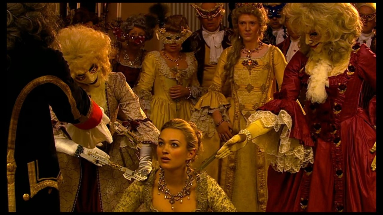 Doctor Who : The Girl in the Fireplace © BBC Doctor Who : The Girl in the Fireplace © BBC