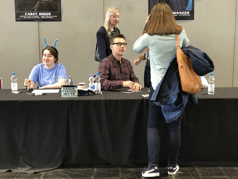 Copyright @ 2018 Koyolite Tseila | Destination Star Trek Germany, dédicaces Connor Trinneer, photo personnelle Copyright @ 2018 Koyolite Tseila | Destination Star Trek Germany, dédicaces Connor Trinneer, photo personnelle