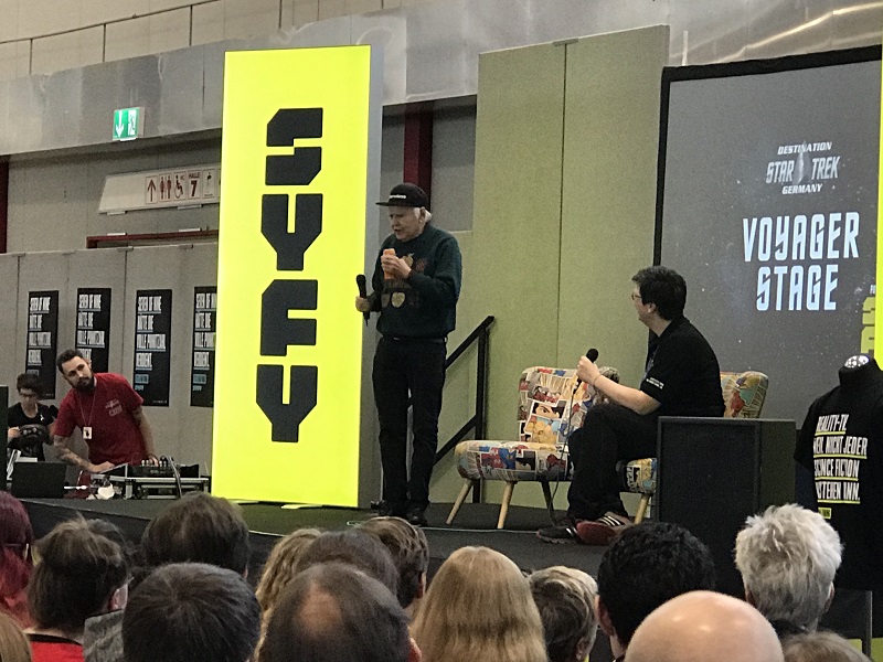 Copyright @ 2018 Koyolite Tseila | Destination Star Trek Germany, speech de Walter Koenig (alias Pavel Chekov), photo personnelle Copyright @ 2018 Koyolite Tseila | Destination Star Trek Germany, speech de Walter Koenig (alias Pavel Chekov), photo personnelle