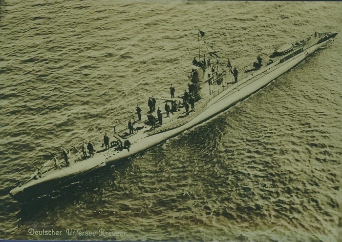 Un U-Boot a eu raison du Carpathia en 1918 | Par Sendker — old postcard, Domaine public, https://commons.wikimedia.org/w/index.php?curid=4202181