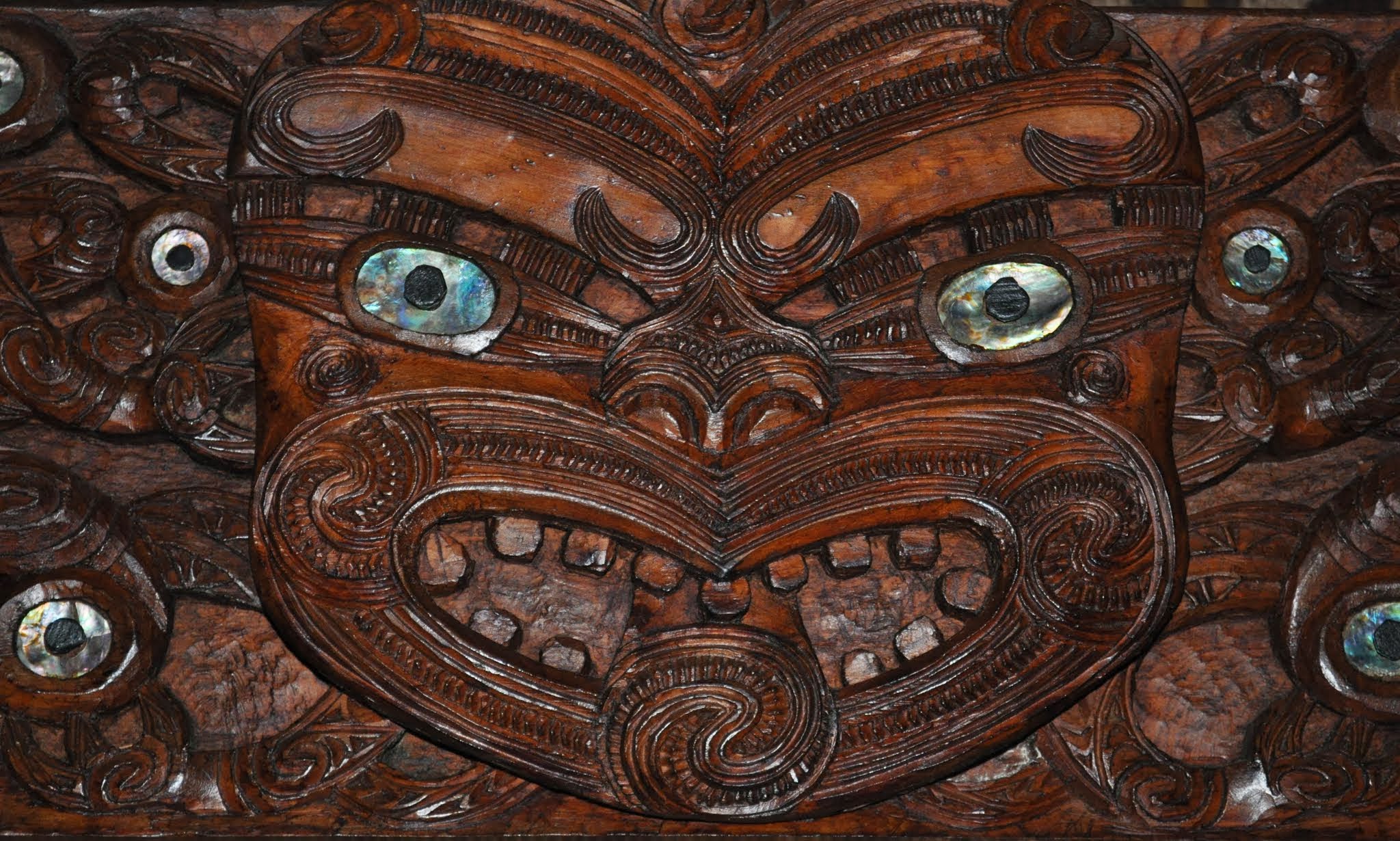 Sculpture maorie, Bay of Islands, Waitangi |  Photo @ 2010 Koyolite Tseila