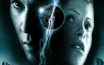 🎬 Intrusion | The Astronaut's Wife | 1999